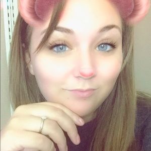 Meet your Posher, Carol